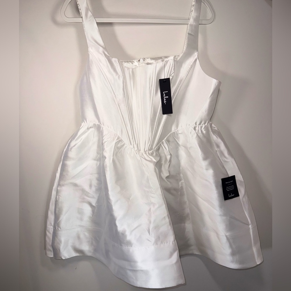 Lulu's NWT Elegant White Satin Bubbly Corset Mini Wedding/Blacktie Dress Size XL - Picture 4 of 16